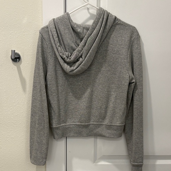 Cropped Nike Women's Heather Gray Hoodie - Picture 4 of 4